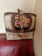 carreau de dentellière