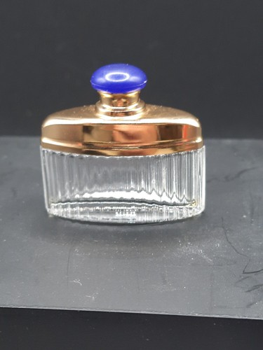 Vtg empty victoria classic - vtg,