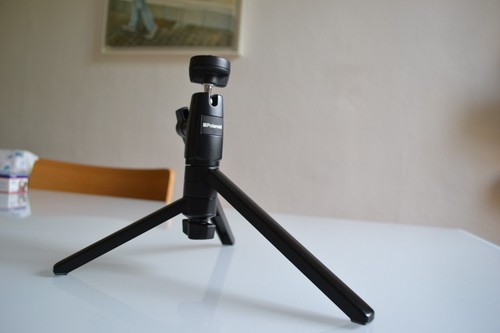Trépied tripod polaroïd - tripod, +