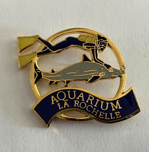 Pin aquarium de la - pin's,