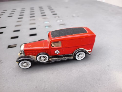 Voiture miniature cadillac v16 - voiture,