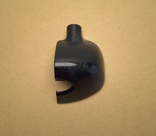 Cache carénage inférieur