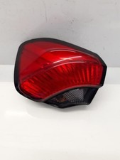 Feu arriere principal gauche