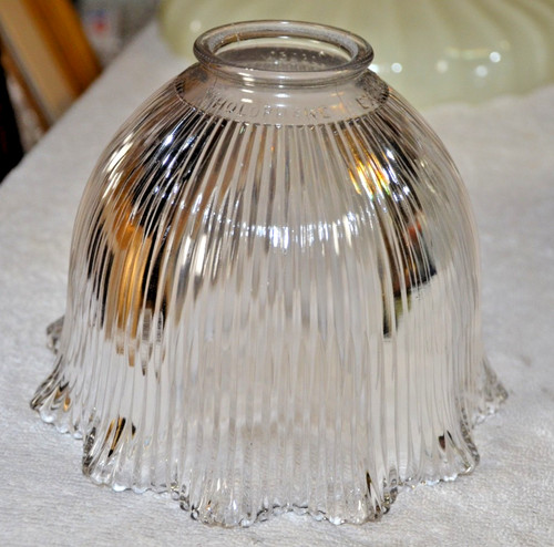 Vintage holophane ribbed - holophane, e-7