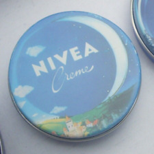 RARE une très petite Boite 19 ml Nivea Collection illustrée paysage "Le village"