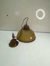 Très ancien lustre opaque pâte de verre ? Dans son jus à restaurer ?