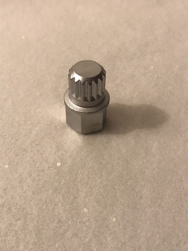 Adaptateur écrou antivol