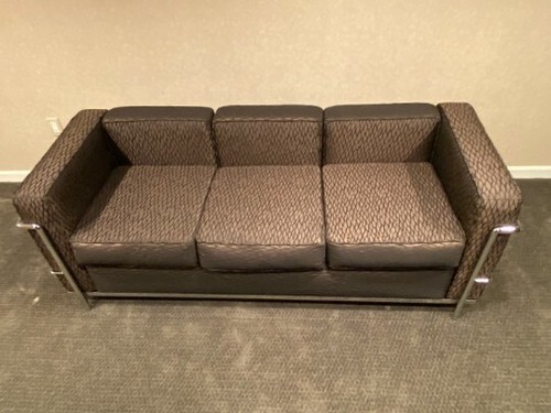 One kind custom le - a,