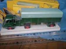 1/55 Renault Fainéant semi