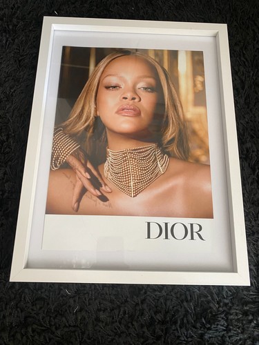 Cadre sous verre affiche - ◕,