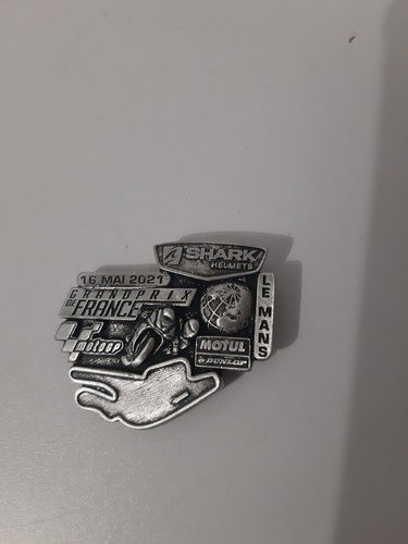 Broche médaille grand prix - grand,