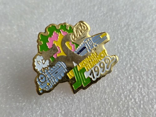 Pin vintage épinglette - pin's,