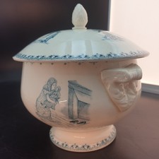 Ancienne soupière de dinette