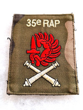 Un insigne tissu militaire "