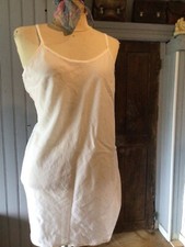 nuisette coton blanc .t  44 ( V )