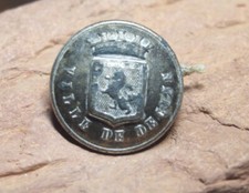  BOUTON D'UNIFORME " ville de