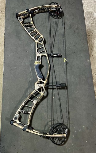 Hoyt nitrum 70lb rh - 34,