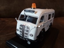 miniature 1/43 Oxford model