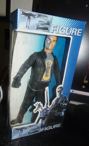 Terminator tall - t2,
