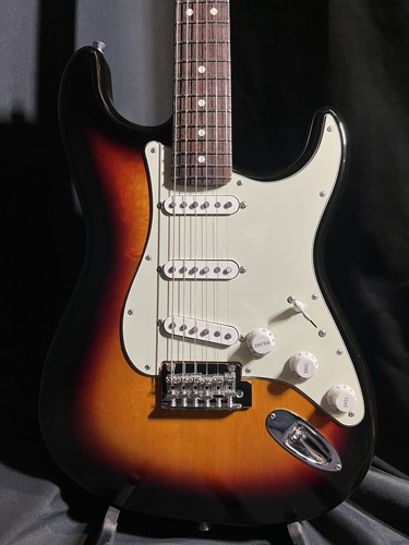 Fender made japan hybrid - fender, ii