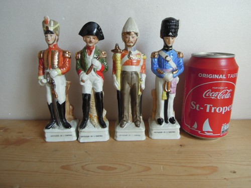 Figurines officier de - -,