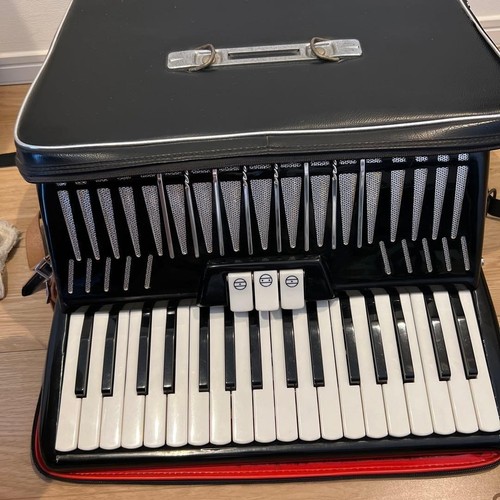 Yamaha accordéon noir - ya-48,