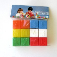 Jouet d'éveil vintage sous blister - 12 cubes Chiffres et Lettres - Feral France