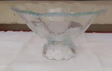 Coupe À Fruits Sur Pied En Cristal De Bohême Motif De Roses Opaque