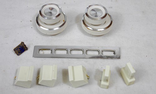 Lot boutons blanc bakelite - blanc,