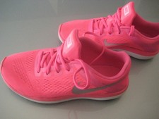 NIKE/ sneakers femme/Rose/taille 37/38 TBE