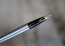 STYLO PLUME SHEAFFER IMPERIAL EN METAL CHROME - PLUME EN OR MASSIF 14 CARATS