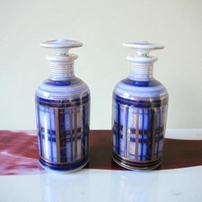 Bayeux. Paire de flacons en