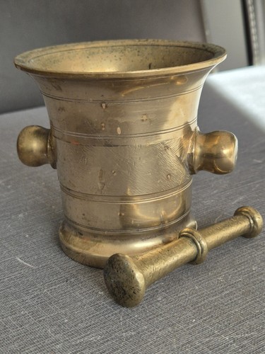 Mortier ancien bronze - en,