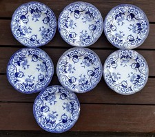 Lot anciennes assiettes - ,