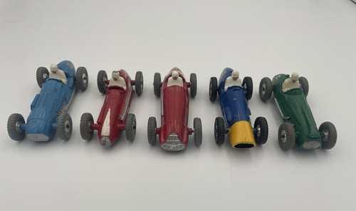 Dinky toys 230 - dinky,