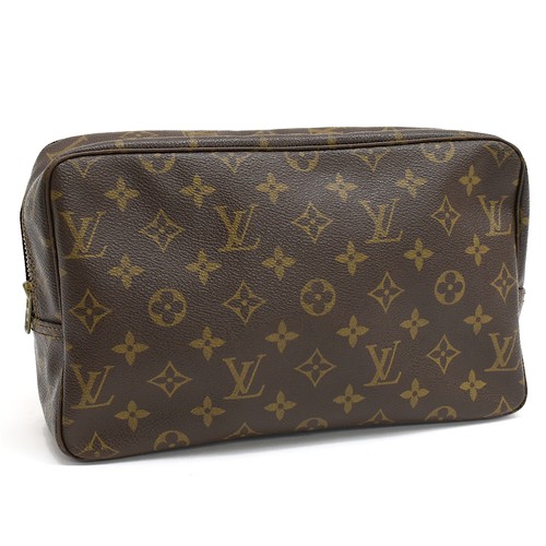 Louis vuitton monogram trousse - vuitton,