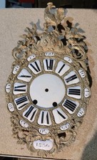 Une Façade A Cartouche