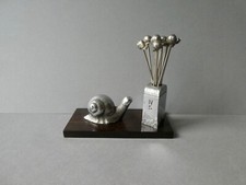 serviteur piques à escargot