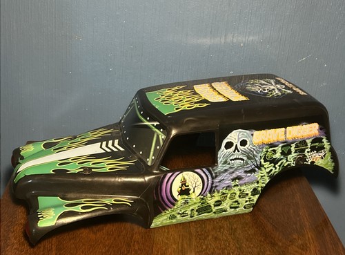 Monster jam mega grave - monster,