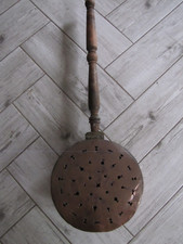 Bassinoire en cuivre 18éme avec manche bois