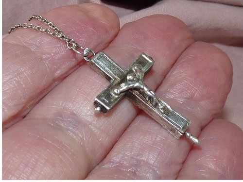 Petite croix reliquaire argent - petite,