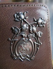 PORTEFEUILLE- PORTE-MONNAIE CUIR XIXe ROMANTIQUE ECUSSON &ROSES ARGENT gravé SG