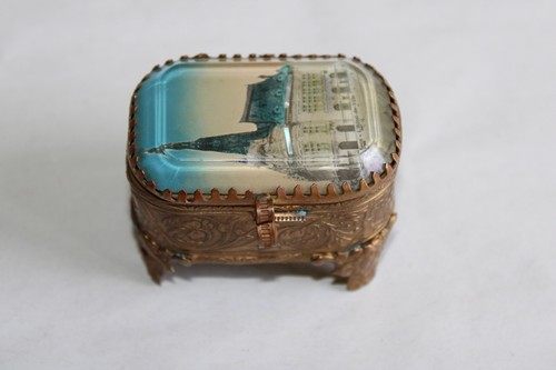 Ancien petit coffret