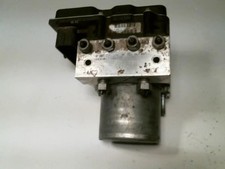 Bloc ABS (freins anti-blocage)