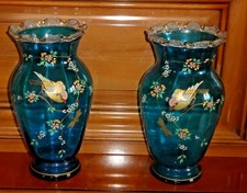 Paire de vases émaillés