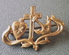 Ancienne broche religieuse