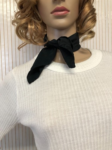 Petit foulard carré - de, soie