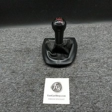 Coiffe et pommeau de vitesse