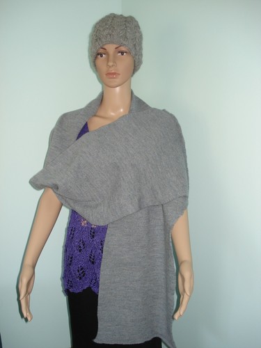Grey melange hand knit merino - ,