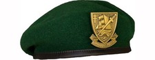 BERET VERT COMMANDOS MARINE NATIONALE TAILLE 58 AVEC VRAI INSIGNE ARMEE FS